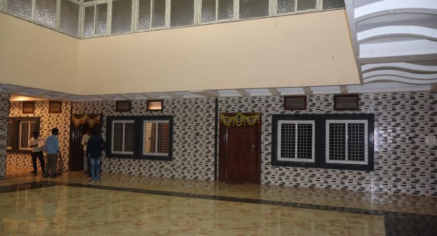 ROOM NO 213